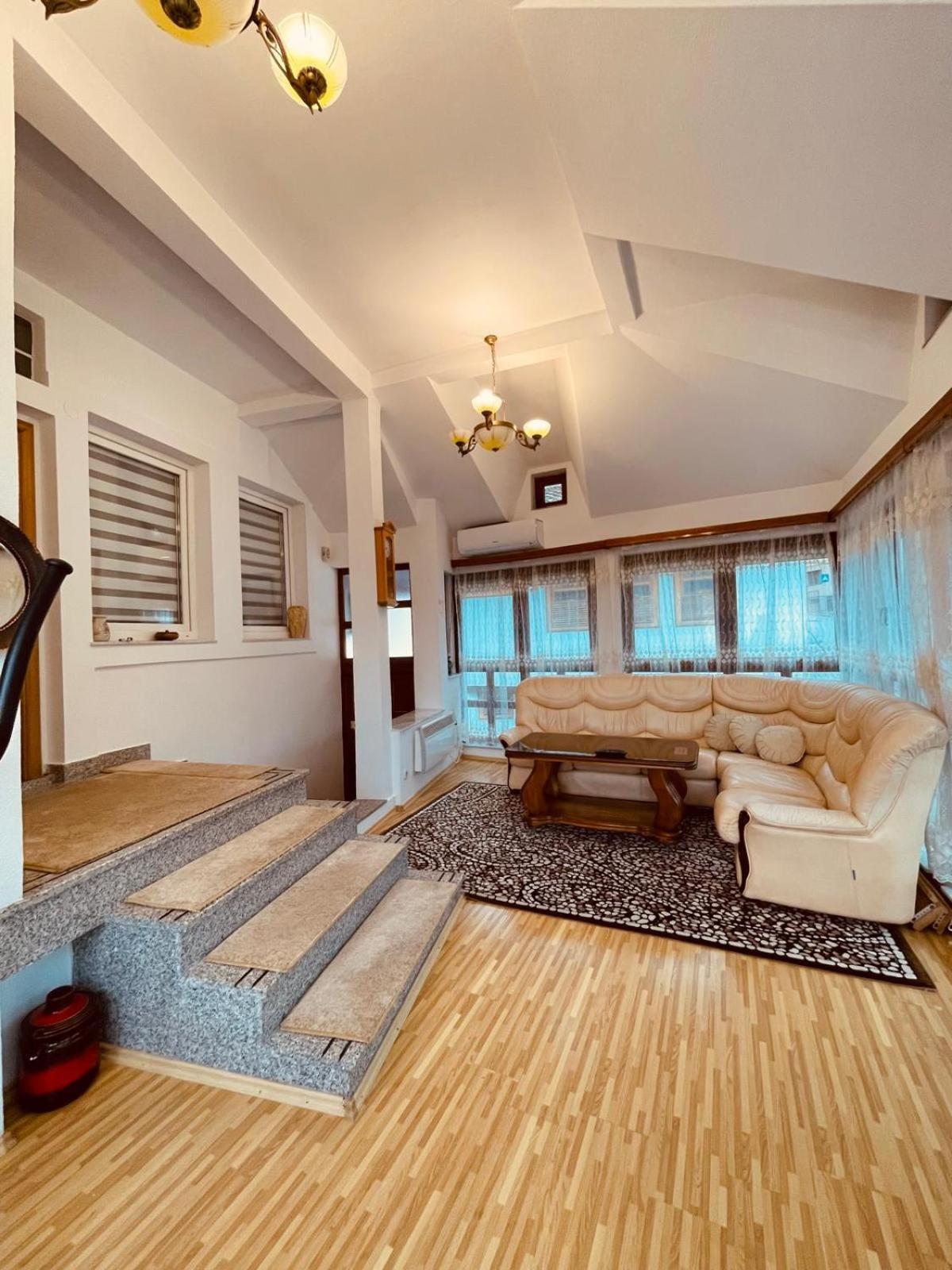 Uspinjaca Apartment Сараево Екстериор снимка